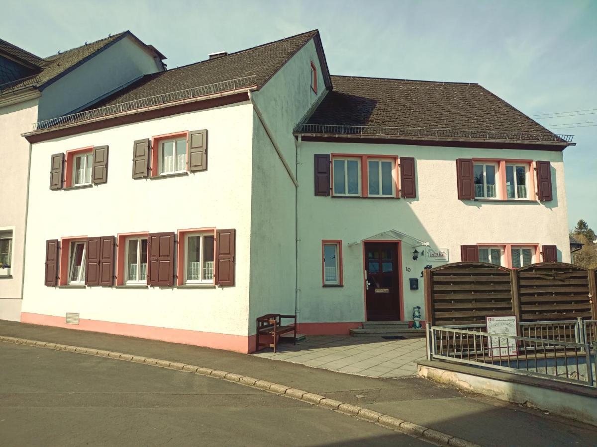 Ferienwohnung Um die Ecke Manderscheid Exterior foto